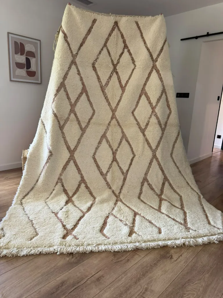Diyara Artisanat Tapis Écru à Losange - BENI OUARAIN 1.webp