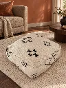Diyara Artisanat Pouf en laine et coton écru à motifs noirs 9.webp