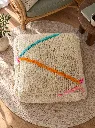 Diyara Artisanat Pouf en laine écrue à lignes colorées 2.webp