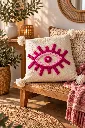 Diyara Artisanat Housse de coussin Œil rose en coton écru 2.webp