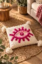 Diyara Artisanat Housse de coussin Œil rose en coton écru 1.webp