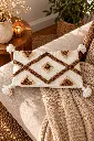 Diyara Artisanat Housse de coussin berbère tuftée marron et beige 2.webp