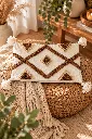 Diyara Artisanat Housse de coussin berbère tuftée marron et beige 4.webp